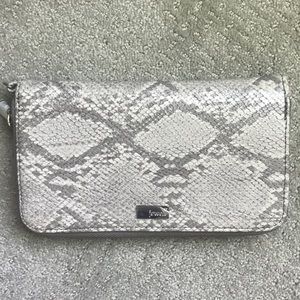 Thirty-one Jewell Wallet NWT